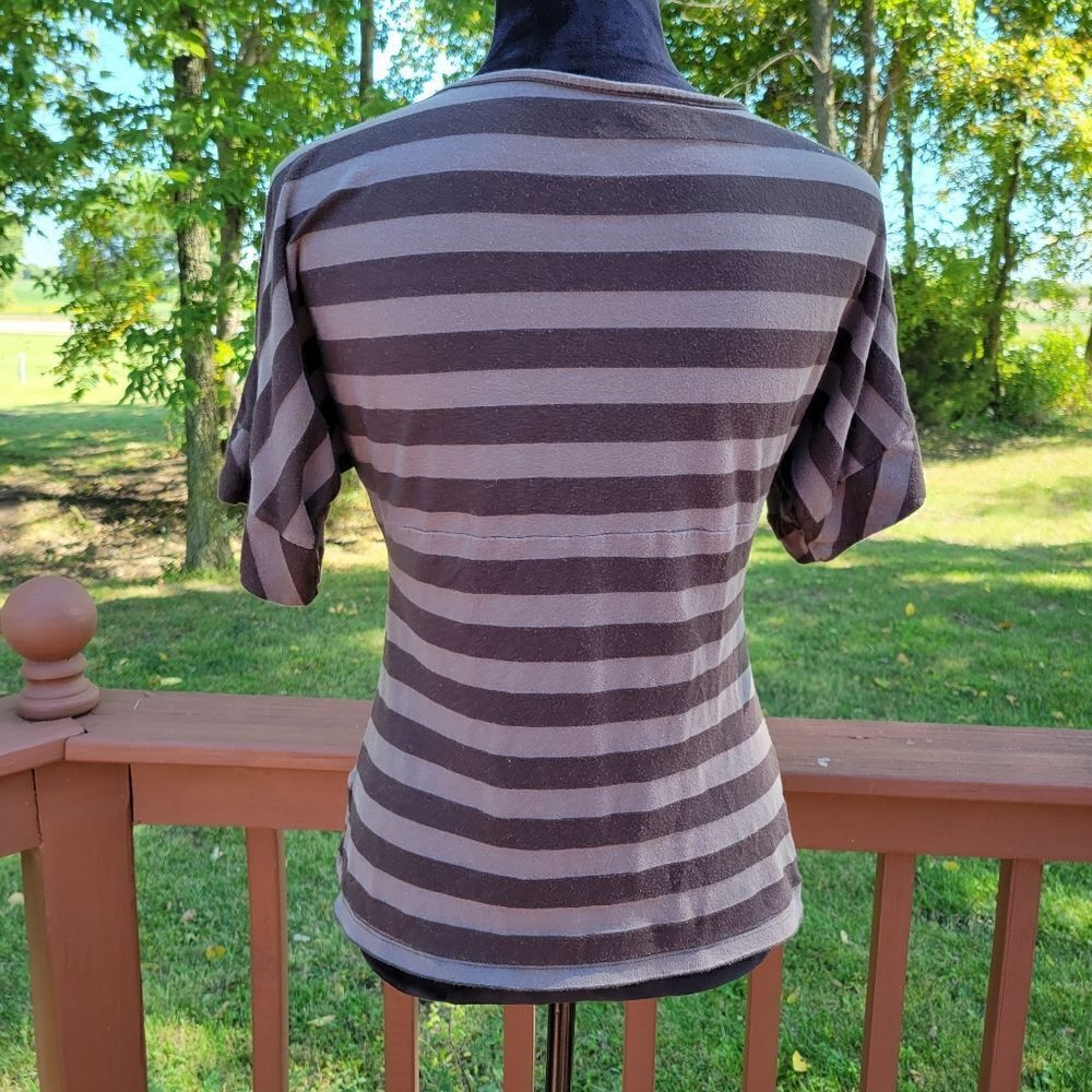 Old Navy Women’s Short Sleeve Brown Striped Pullover Shirt Sz M - Picture 6 of 14